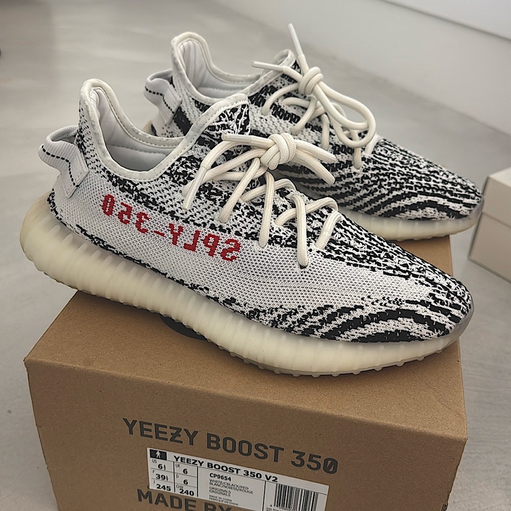 Yeezy Boost 350 V2 Made by Adidas